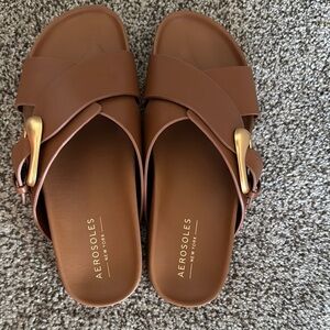 AEROSOLES Brown and Gold Sandals Slip-On Comfort